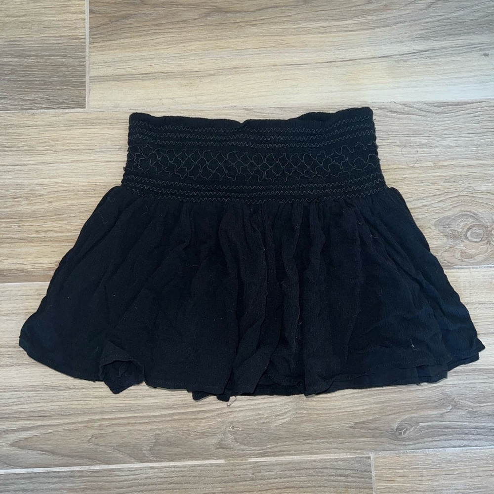 Black Mini Skirt with Textured Waistband